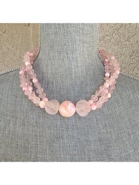 Vintage Avon Frosted Pink Lucite Beaded 3-Strand Choker Statement Necklace